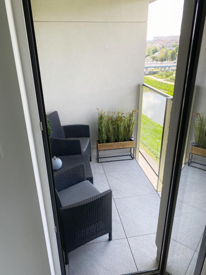 Capital Towers - Apartament Modern Z Widokiem Na Rzeke Rzeszów Eksteriør bilde